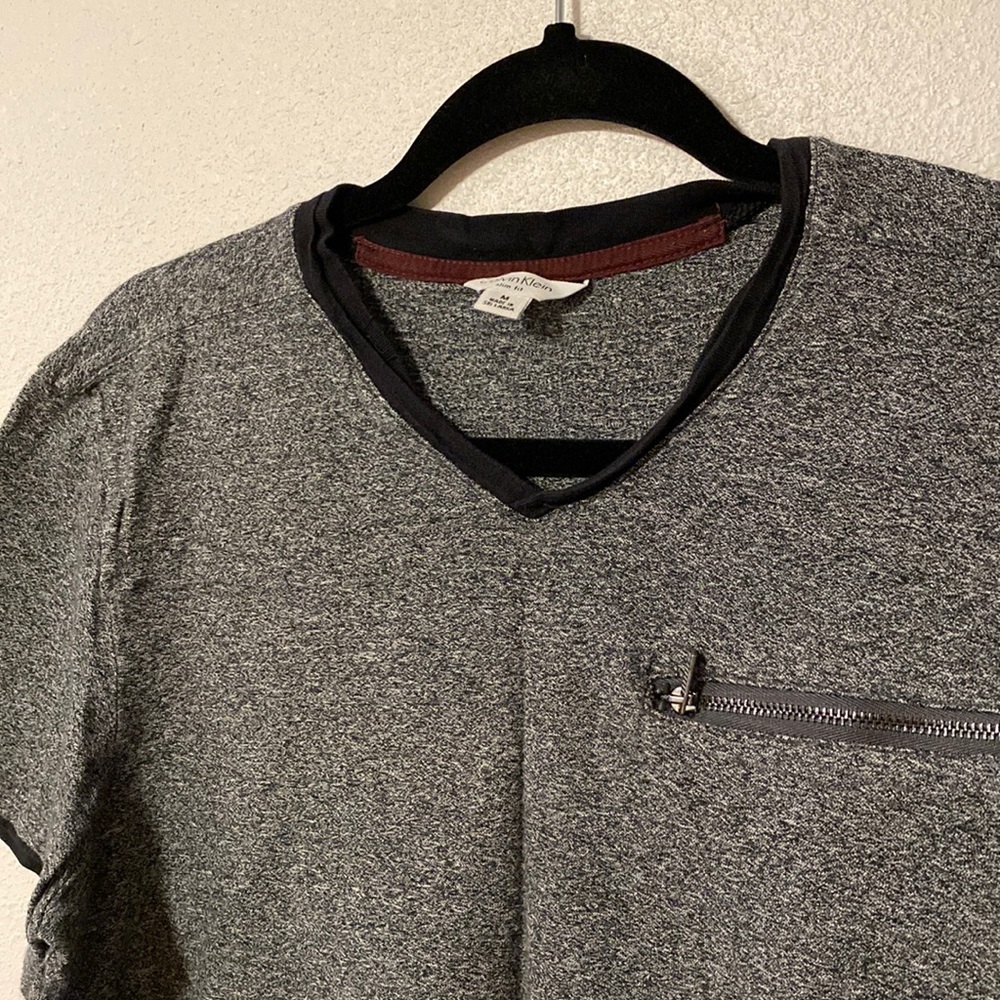 Calvin Klein slim fit gray men’s T-shirt V-neck